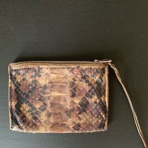 B.may python wallet